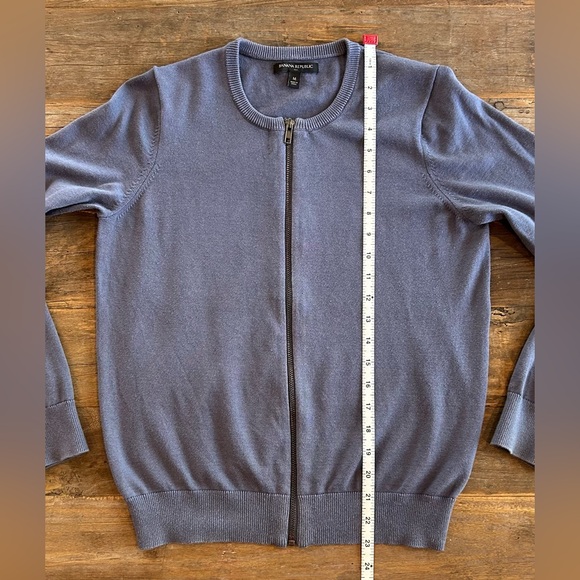 Banana Republic Full Zip Cardigan Sweater, Medium, Blue - Picture 6 of 8